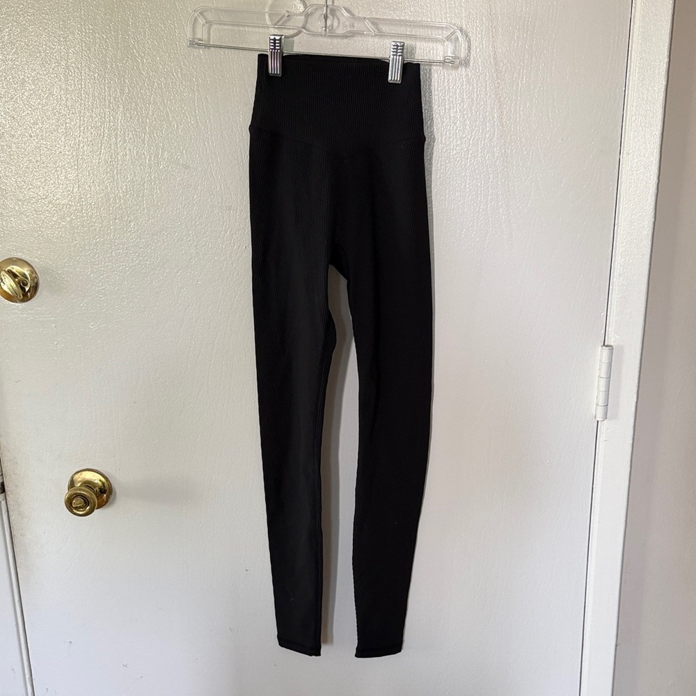 BuffBunny Material Girl Ribbed Leggings